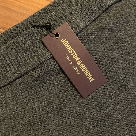 NWT Johnston and Murphy women’s boatneck pullover sweater XS dark gray so soft - Picture 3 of 4